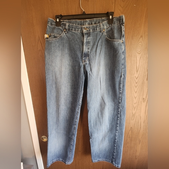 Lee Men's Relaxed Fit Denim Jeans - Picture 1 of 3